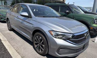 2023 Volkswagen Jetta S
