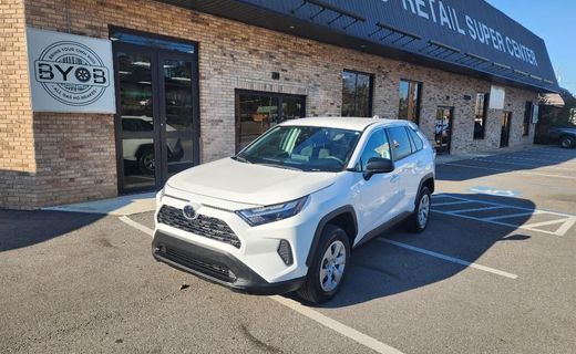 2024 Toyota RAV4 LE