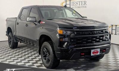 2024 Chevrolet Silverado Trail Boss Custom