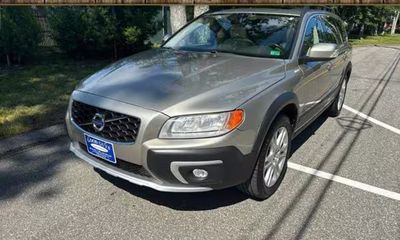 2016 Volvo XC70 SV33 Premier