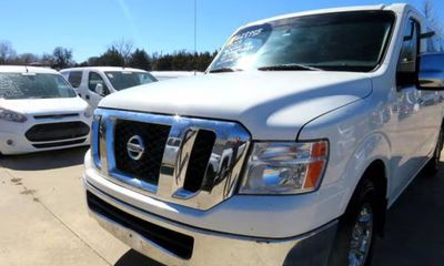 2013 Nissan NV 3500 HD SV