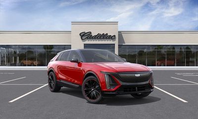 2026 Cadillac Lyriq Premium Sport