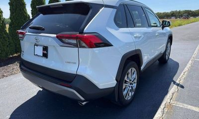 2024 Toyota RAV4 Limited