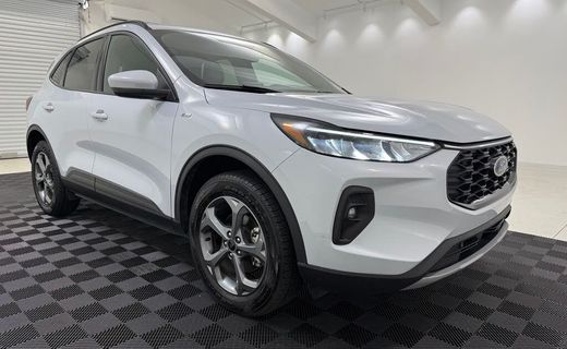2025 Ford Escape ST Line Select
