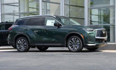 2027 Infiniti QX60 Luxe