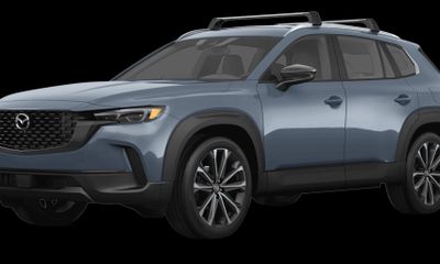 2024 Mazda CX-50 Premium Plus Package