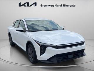 2026 Kia K4