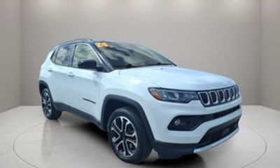 2022 Jeep Compass Latitude LUX Altitude