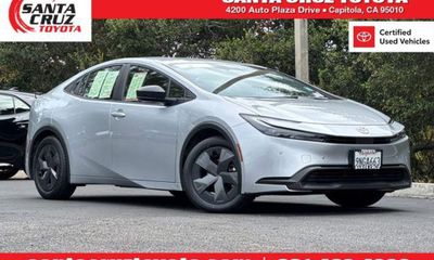 2024 Toyota Prius XLE