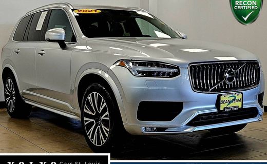 2021 Volvo XC90 Momentum