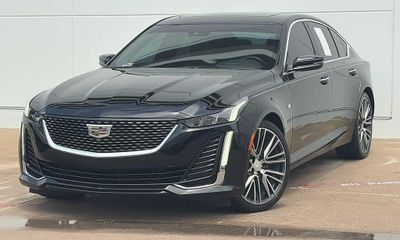 2023 Cadillac CT5 Premium Luxury
