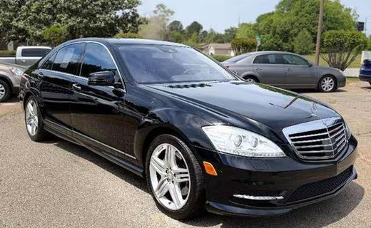 2013 Mercedes-Benz S-Class S550