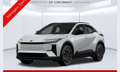 2026 Toyota C-HR SE