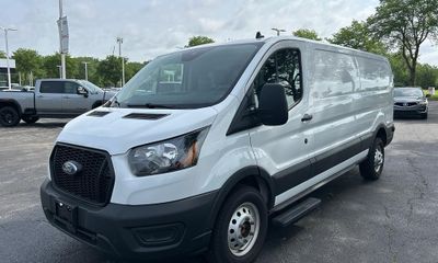 2023 Ford Transit 250 LOW Roof