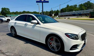 2018 Mercedes-Benz E-Class E 400 4M