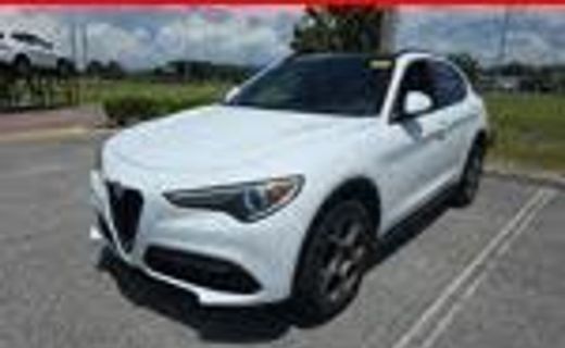 2023 Alfa Romeo Stelvio Sprint