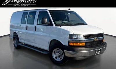 2025 Chevrolet Express 2500