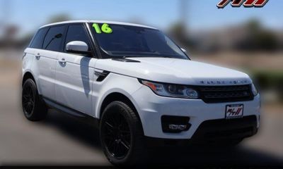 2016 Land Rover Range Sport SE