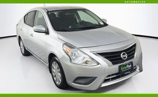 2016 Nissan Versa SV