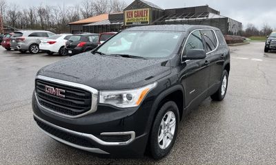 2019 GMC Acadia SLE 1