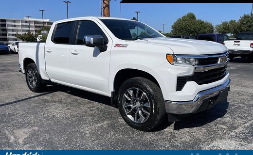 2025 Chevrolet Silverado LT