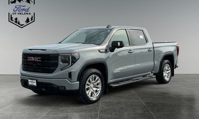 2024 GMC Sierra Elevation