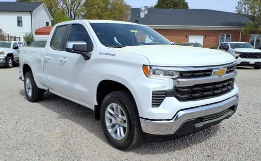 2026 Chevrolet Silverado LT