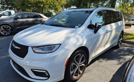 2025 Chrysler Pacifica Pinnacle