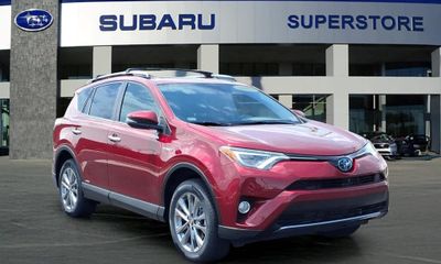 2018 Toyota RAV4 LTD