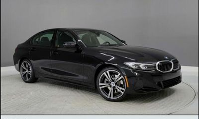 2023 BMW 330i