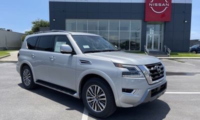2023 Nissan Armada SL