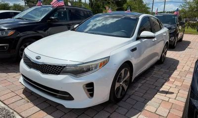 2016 Kia Optima TOP
