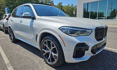 2023 BMW X5 M50I