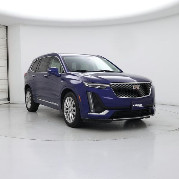 2023 Cadillac XT6 — a typically priced live listing