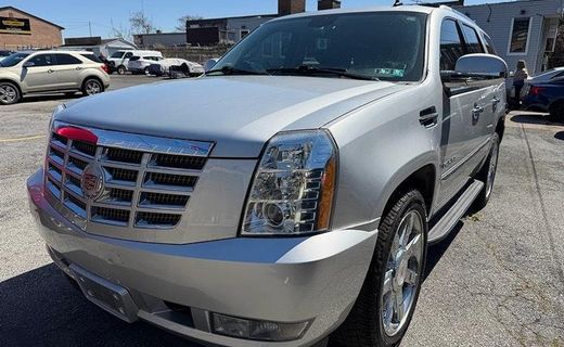 2013 Cadillac Escalade Luxury