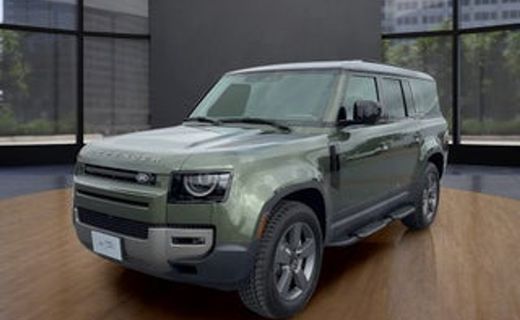 2026 Land Rover Defender SE