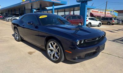 2015 Dodge Challenger SXT Plus