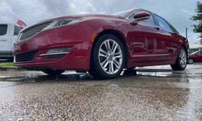 2013 Lincoln MKZ Base
