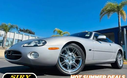 2001 Jaguar XK8