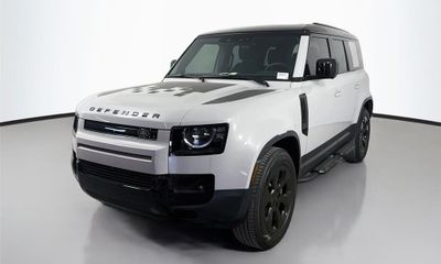 2026 Land Rover Defender 110 S