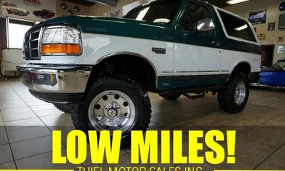 1996 Ford Bronco XL