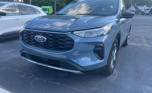2025 Ford Escape ST Line