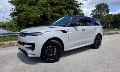 2026 Land Rover Range Sport P400 Dynamic SE