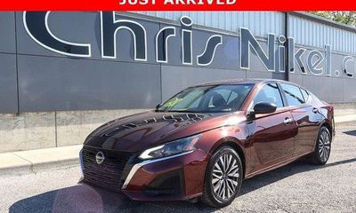 2024 Nissan Altima SV