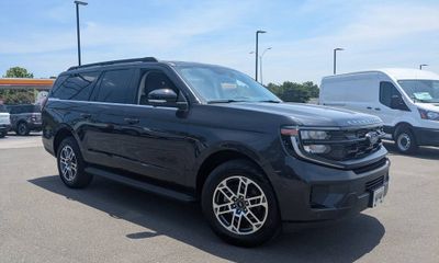 2026 Ford Expedition MAX Active