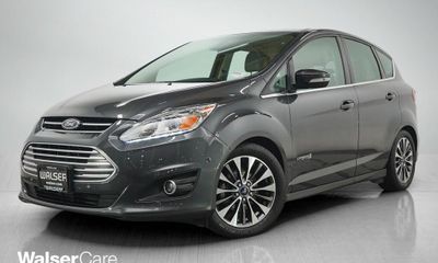 2017 Ford C-MAX Titanium Fhev