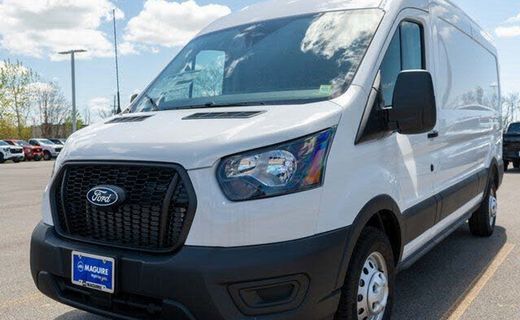 2026 Ford Transit Medium Roof