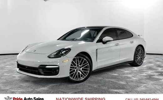 2023 Porsche Panamera