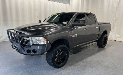 2017 Ram 1500 SLT