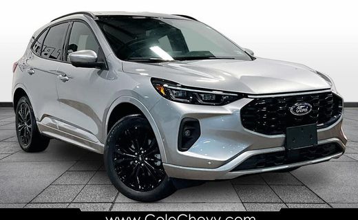 2024 Ford Escape ST Line Elite